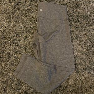 Lulu lemon crop legging